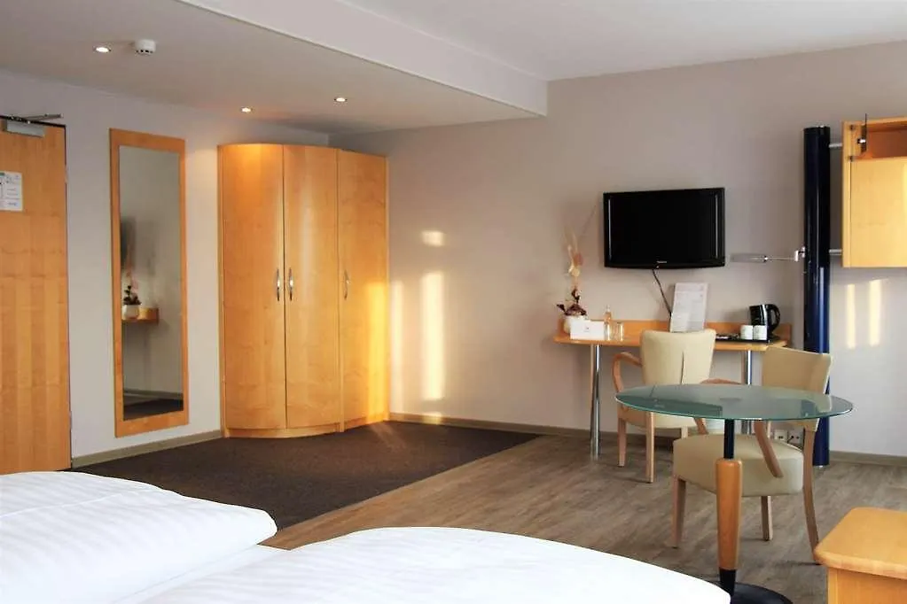 Amedia Dresden Elbpromenade, Trademark Collection By Wyndham Hotel