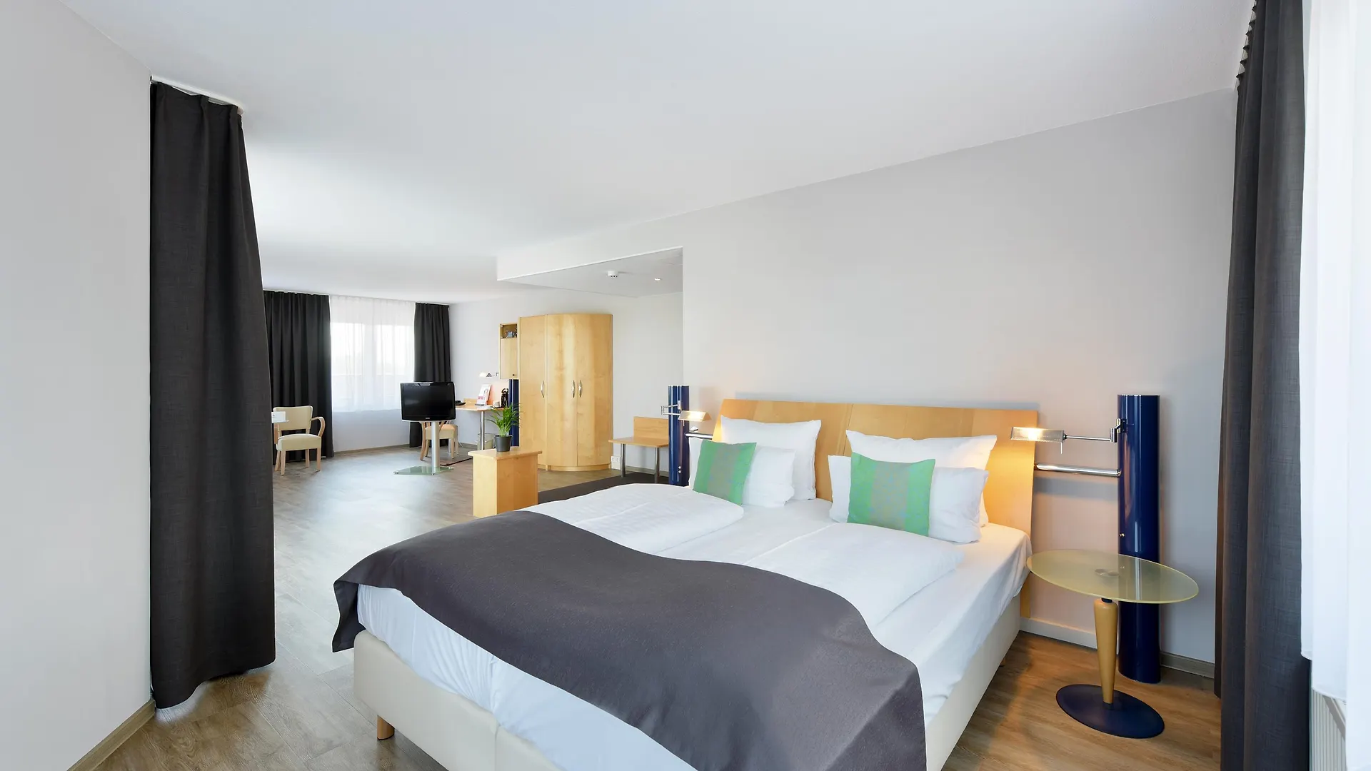 Amedia Dresden Elbpromenade, Trademark Collection By Wyndham 3*,