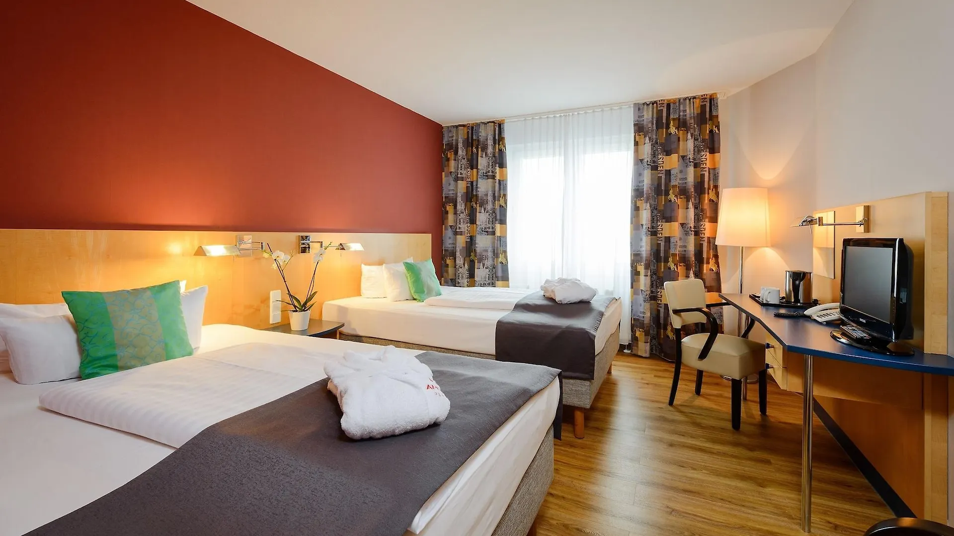 Amedia Dresden Elbpromenade, Trademark Collection By Wyndham