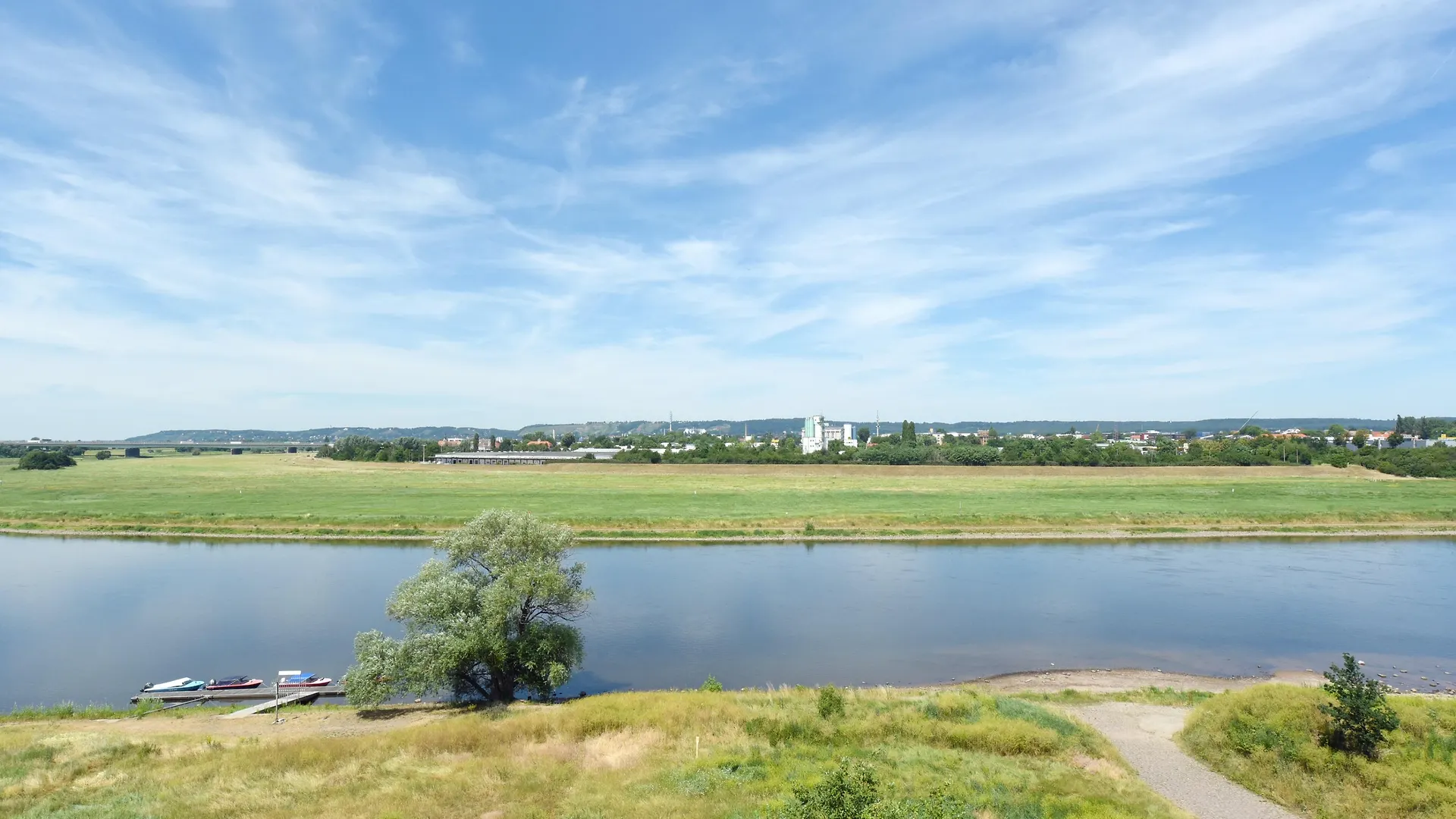 Amedia Dresden Elbpromenade, Trademark Collection By Wyndham Hotel
