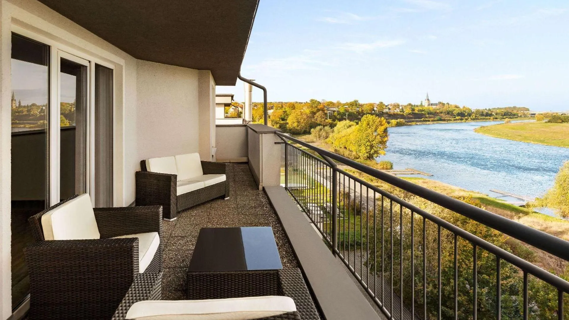 Amedia Dresden Elbpromenade, Trademark Collection By Wyndham Hotel